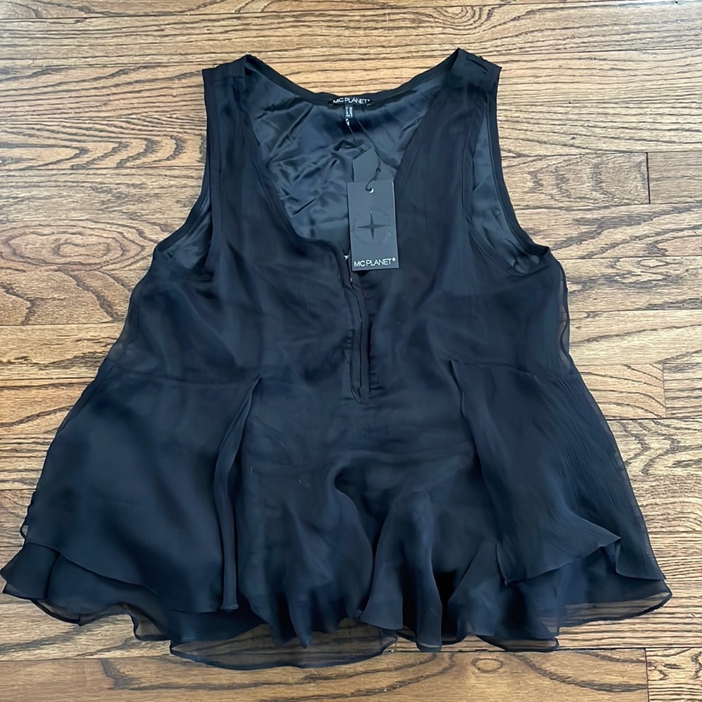 MC PLANET silk top NWT - Picture 1 of 2